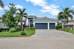 Picture of 8517 S Lake Cir, Fort Myers, FL 33908