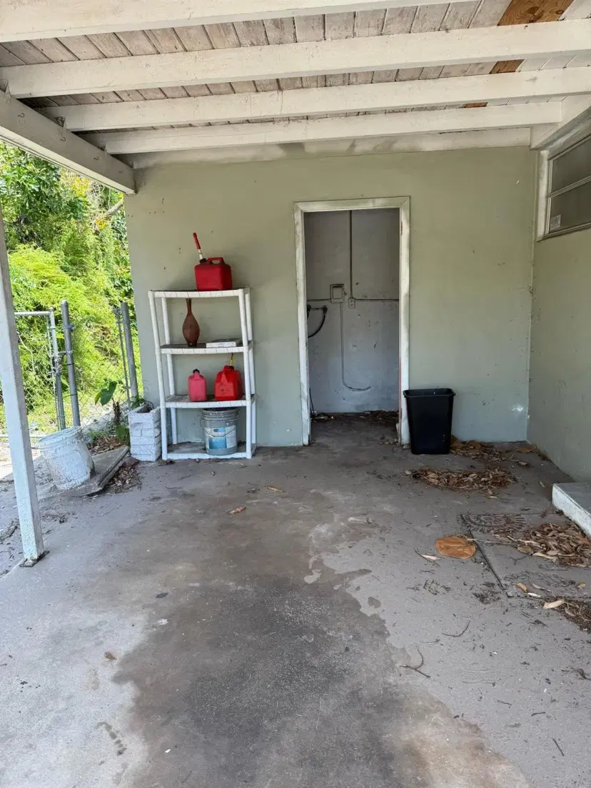 Picture of 838 Fairway Dr, Plantation FL 33317