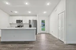 Picture of 1909 NE 2Nd Ave, Cape Coral, FL 33909