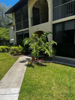 Picture of 323 Pine Ridge Circle A-1, Greenacres, FL 33463