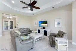 Picture of 3224 Pacific Dr, Naples, FL 34119