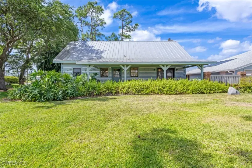 Picture of 18631 Baseleg Ave, North Fort Myers FL 33917