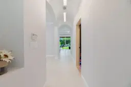 Picture of 8964 New Hope Ct, Royal Palm Beach, FL 33411
