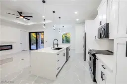 Picture of 154 NE 4Th St, Cape Coral, FL 33909