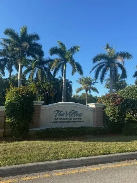 Picture of 6565 Emerald Dunes Drive 208, West Palm Beach FL 33411