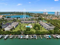 Picture of 3209 S Lakeview Circle 8205, Fort Pierce, FL 34949