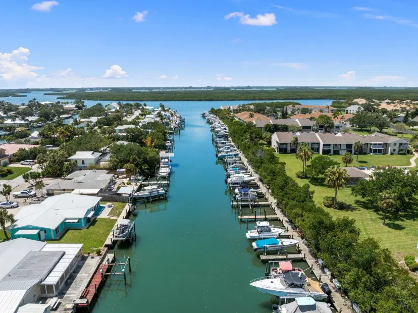 Picture of 3209 S Lakeview Circle 8205, Fort Pierce FL 34949