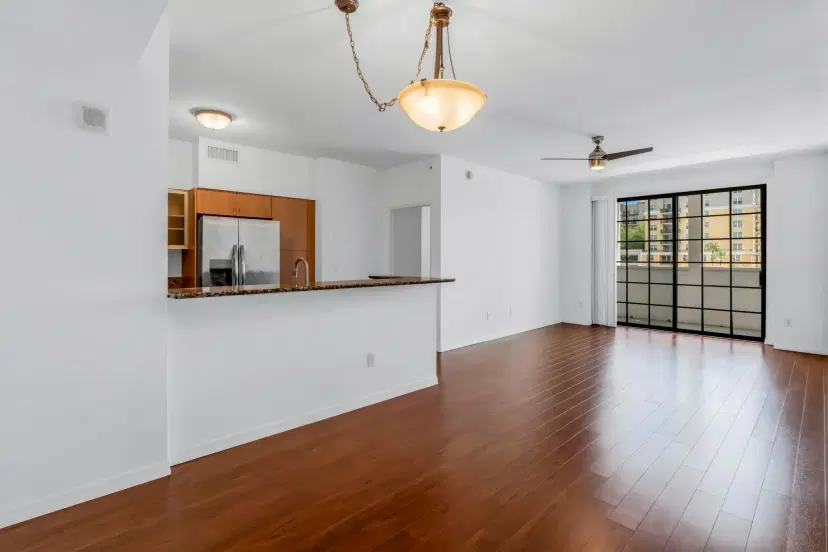 Picture of 233 S Federal Highway 413, Boca Raton FL 33432
