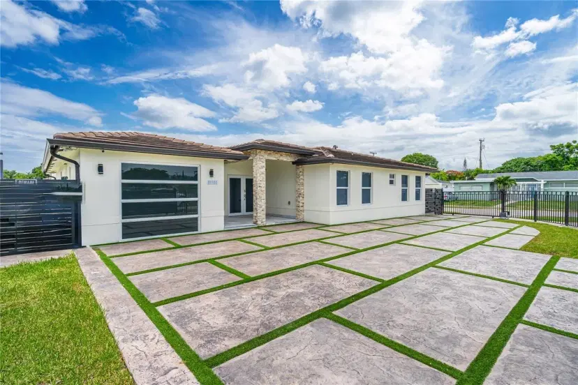 Picture of 18000 SW 110Th Ave, Miami FL 33157