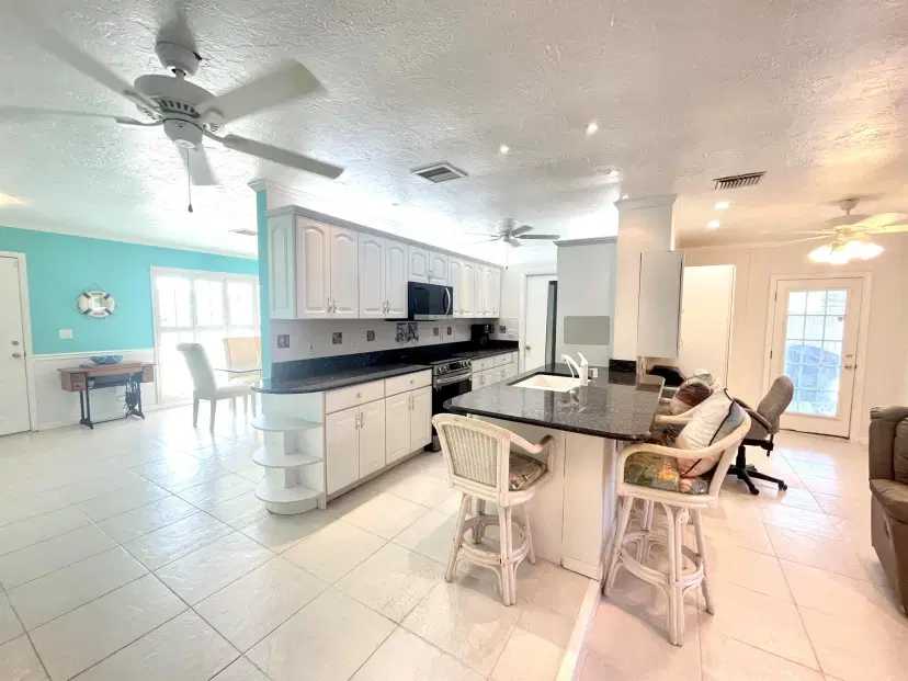 Picture of 880 SE Degan Drive, Port St Lucie FL 34983