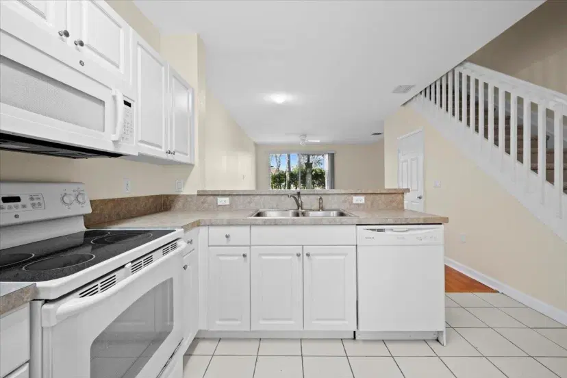 Picture of 4150 Napoli Lake Drive, Riviera Beach FL 33410