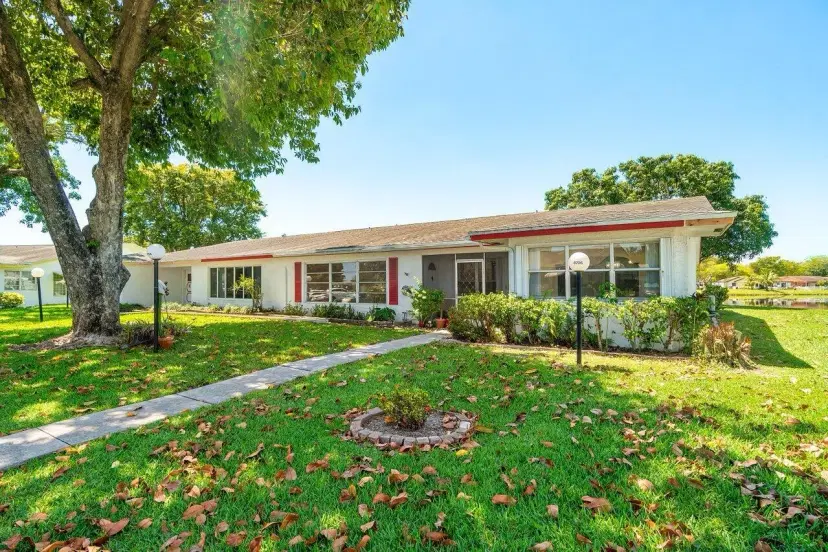 Picture of 8726 NW 10Th Street D86, Plantation FL 33322