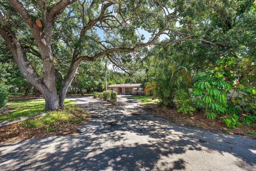 Picture of 11270 Monet Lane, Palm Beach Gardens FL 33410