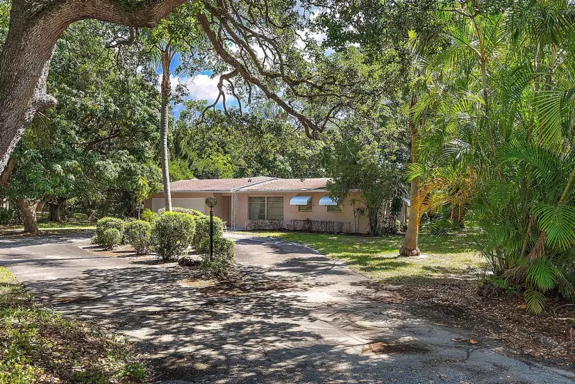 Picture of 11270 Monet Lane, Palm Beach Gardens FL 33410