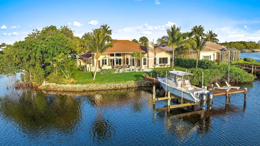 Picture of 8575 SE Water Oak Place, Jupiter FL 33469