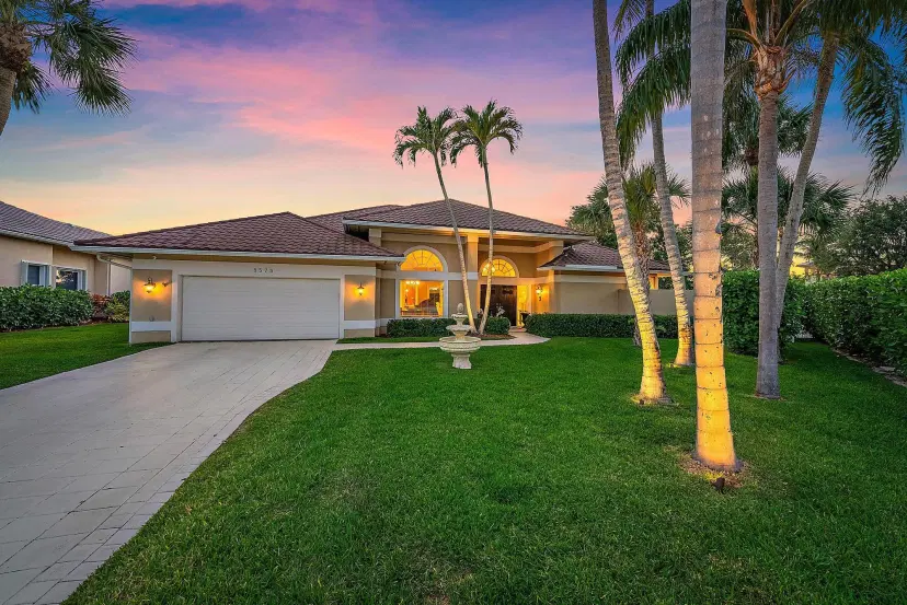 Picture of 8575 SE Water Oak Place, Jupiter FL 33469