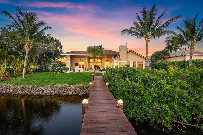 Picture of 8575 SE Water Oak Place, Jupiter FL 33469