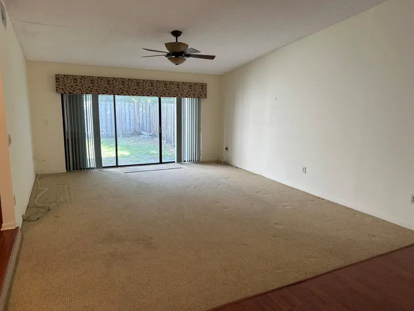 Picture of 366 NE 195Th St, Miami FL 33179