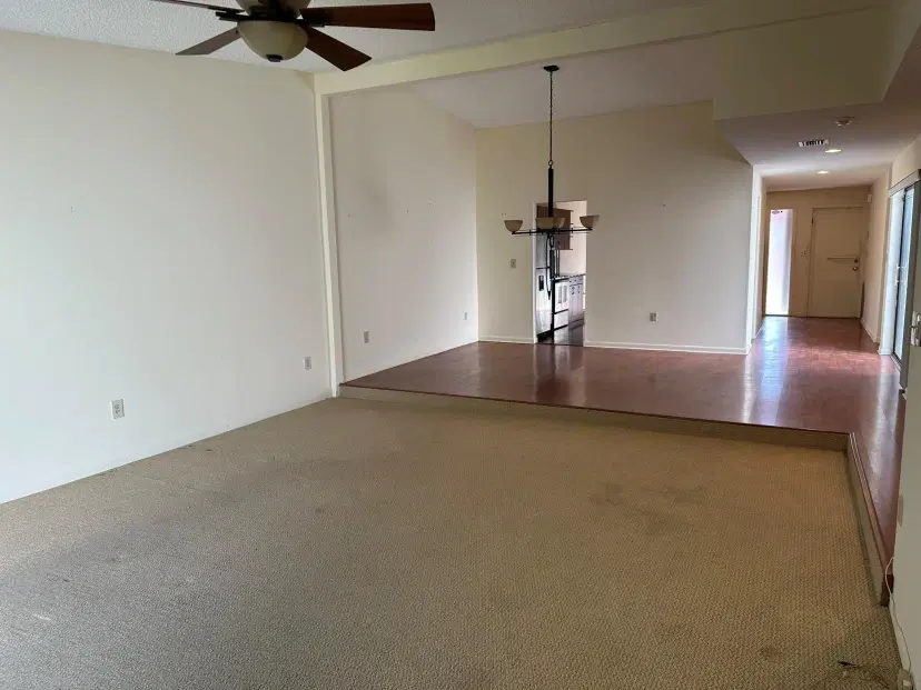 Picture of 366 NE 195Th St, Miami FL 33179