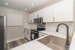 Picture of 119 Royal Park Dr 4H, Oakland Park, FL 33309