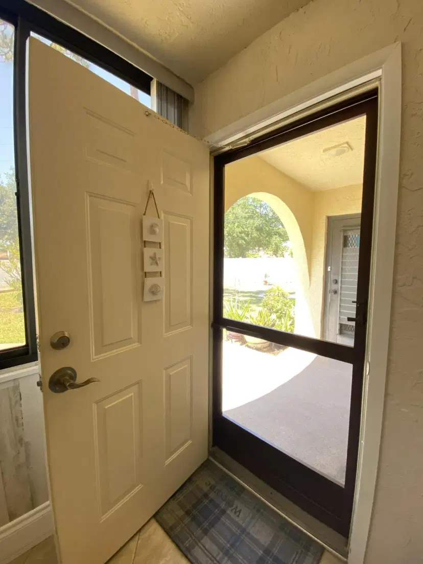 Picture of 5991 Whispering Pine Way D-1, Greenacres FL 33463