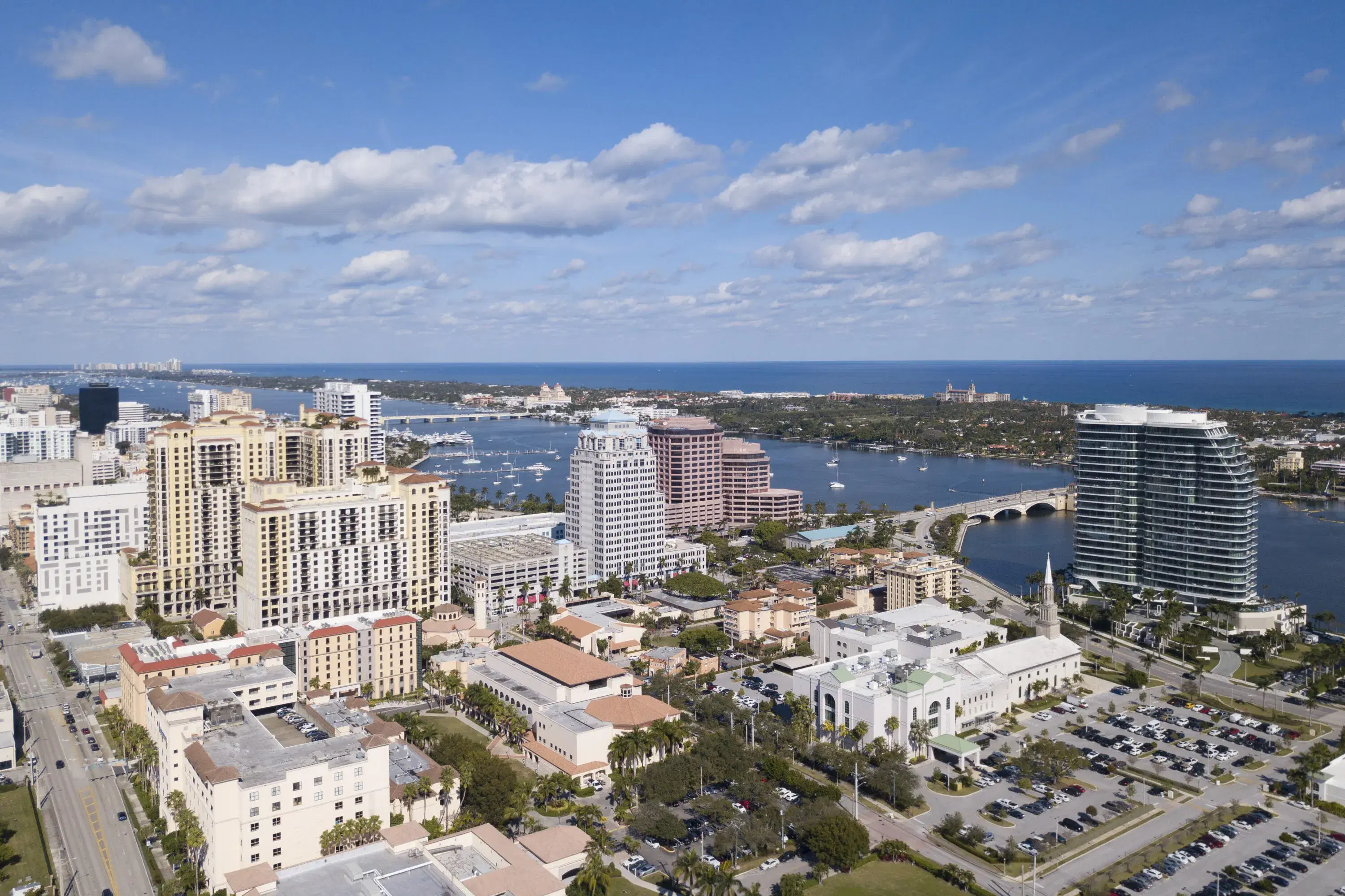 Picture of 801 S Olive Avenue 235, West Palm Beach, FL 33401