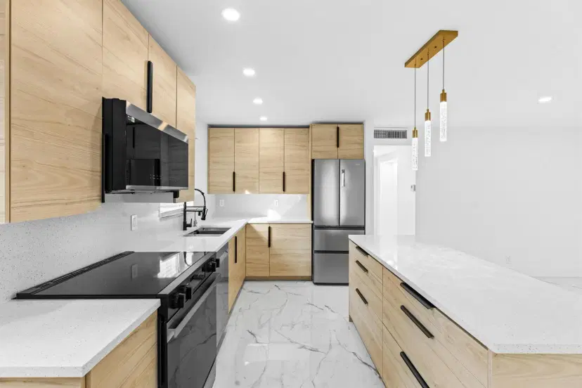 Picture of 245 Saxony F, Delray Beach FL 33446