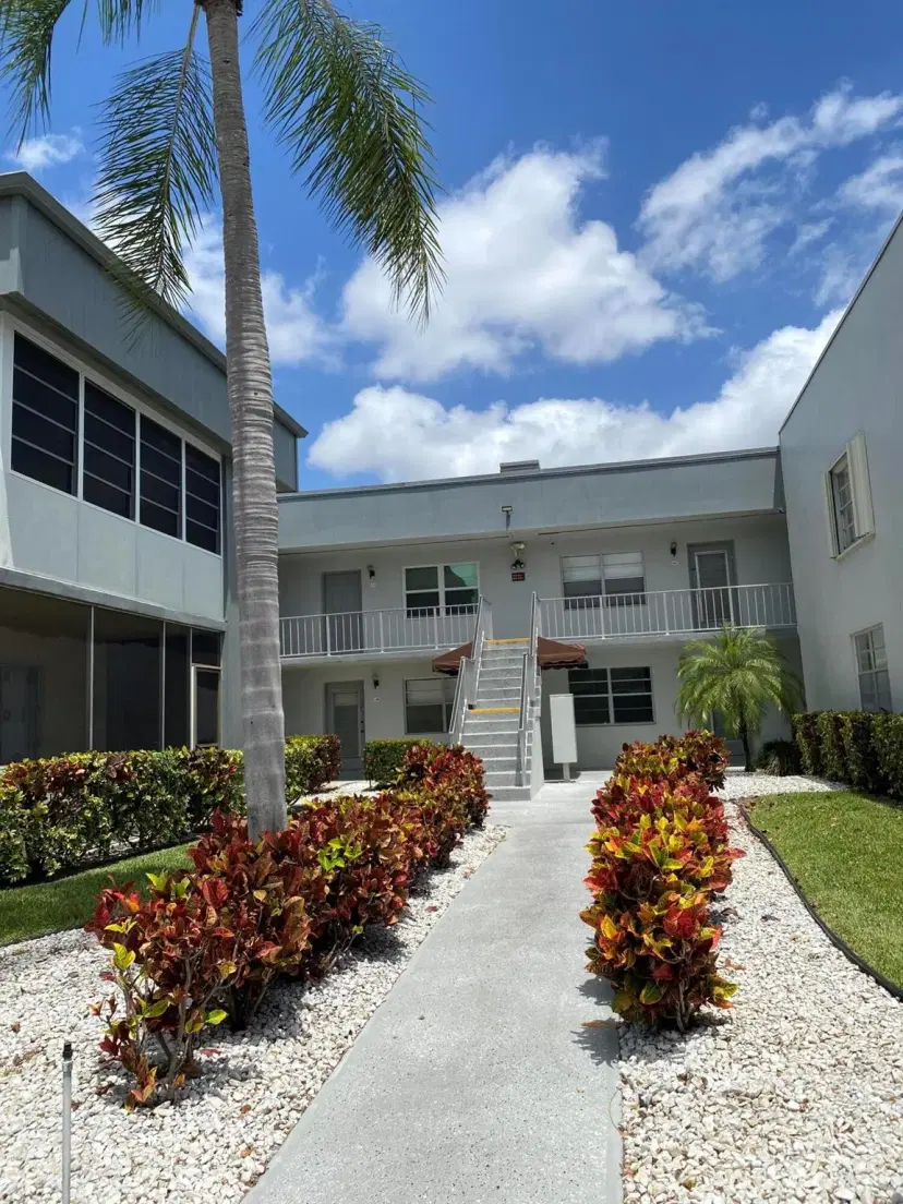 Picture of 563 Capri L, Delray Beach FL 33484
