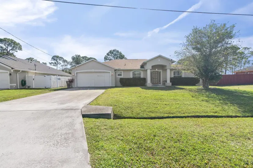 Picture of 663 NW North Macedo Boulevard, Port St Lucie FL 34983