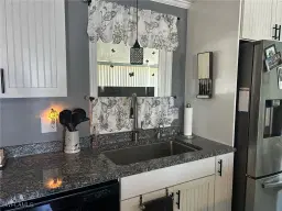 Picture of 196 Palm Harbor Dr, North Port, FL 34287