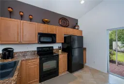 Picture of 2335 Summersweet Dr, Alva, FL 33920