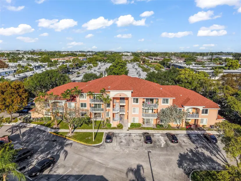 Picture of 6936 Sw 39 104D, Fort Lauderdale FL 33314