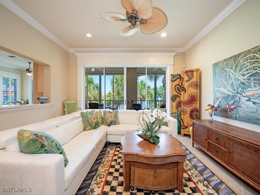 Picture of 2325 Mont Claire Dr I201, Naples FL 34109