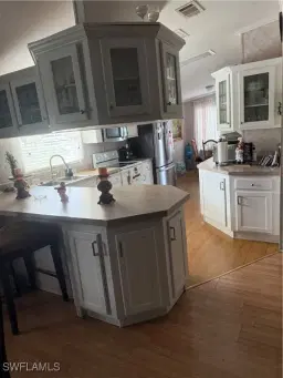Picture of 39690 Little Farm Rd, Punta Gorda, FL 33982