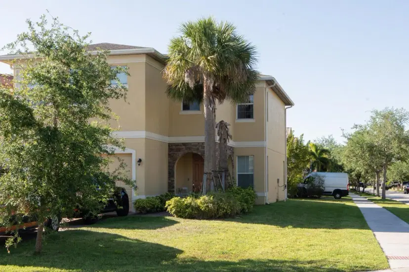 Picture of 1300 NW Fiorenza Court, Port St Lucie FL 34986