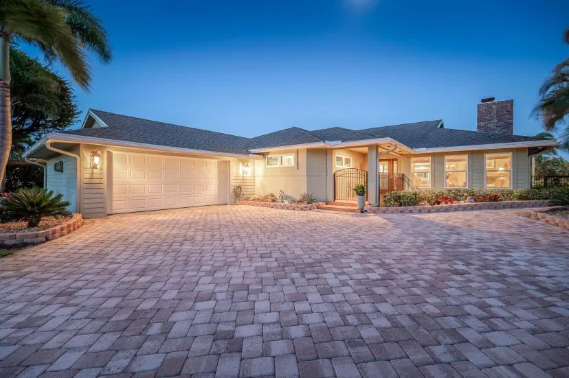 Picture of 4020 SE Whiticar Way, Stuart FL 34997
