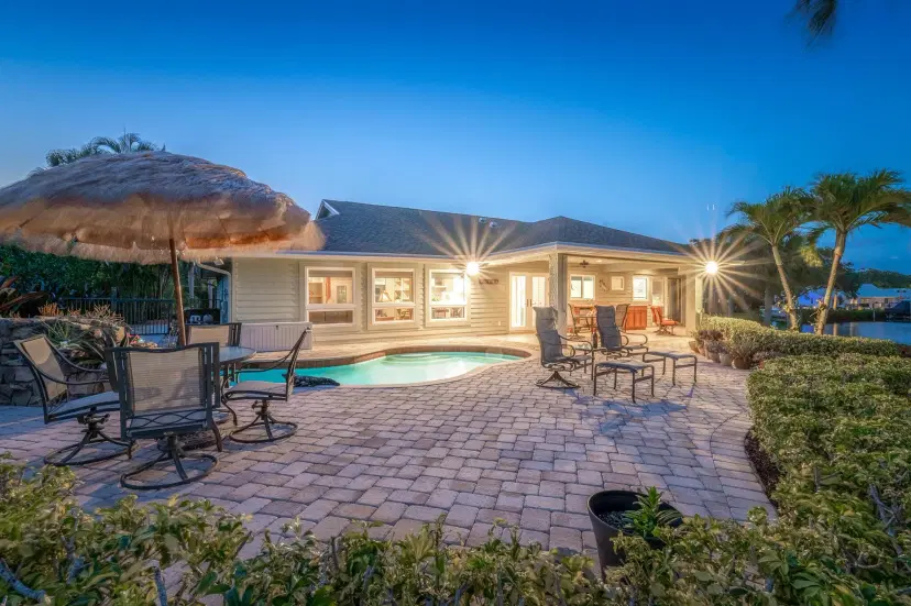 Picture of 4020 SE Whiticar Way, Stuart FL 34997