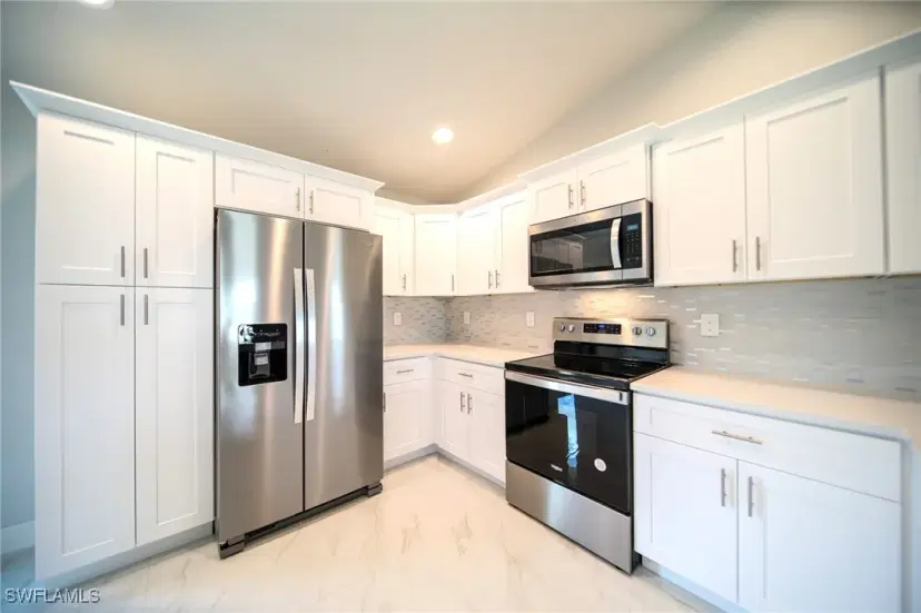 Picture of 1126 Bari St E, Lehigh Acres FL 33974