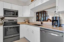 Picture of 7310 Ashford Place 608, Delray Beach, FL 33446