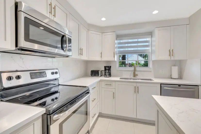 Picture of 1700 S Ocean Boulevard 3, Delray Beach FL 33483