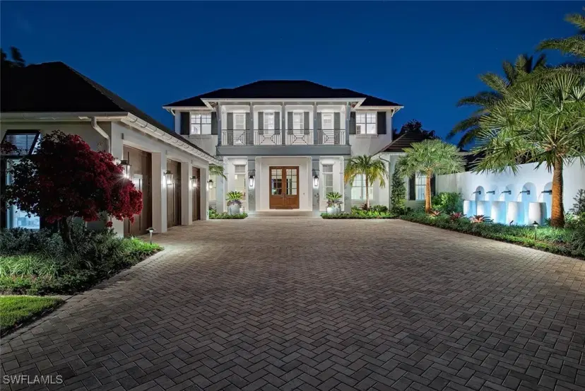 Picture of 3525 Fort Charles Dr, Naples FL 34102