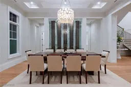 Picture of 3525 Fort Charles Dr, Naples, FL 34102