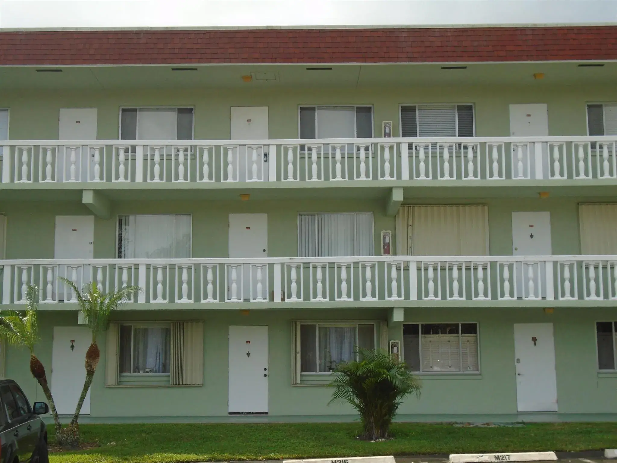 Picture of 3300 Springdale Boulevard 316, Palm Springs, FL 33461