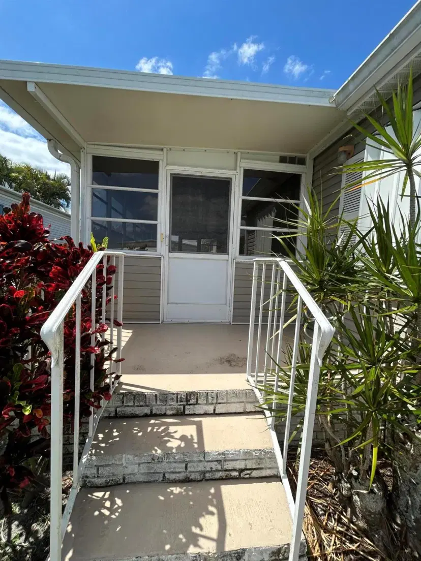 Picture of 400 N Highway A1A 47, Jupiter FL 33477