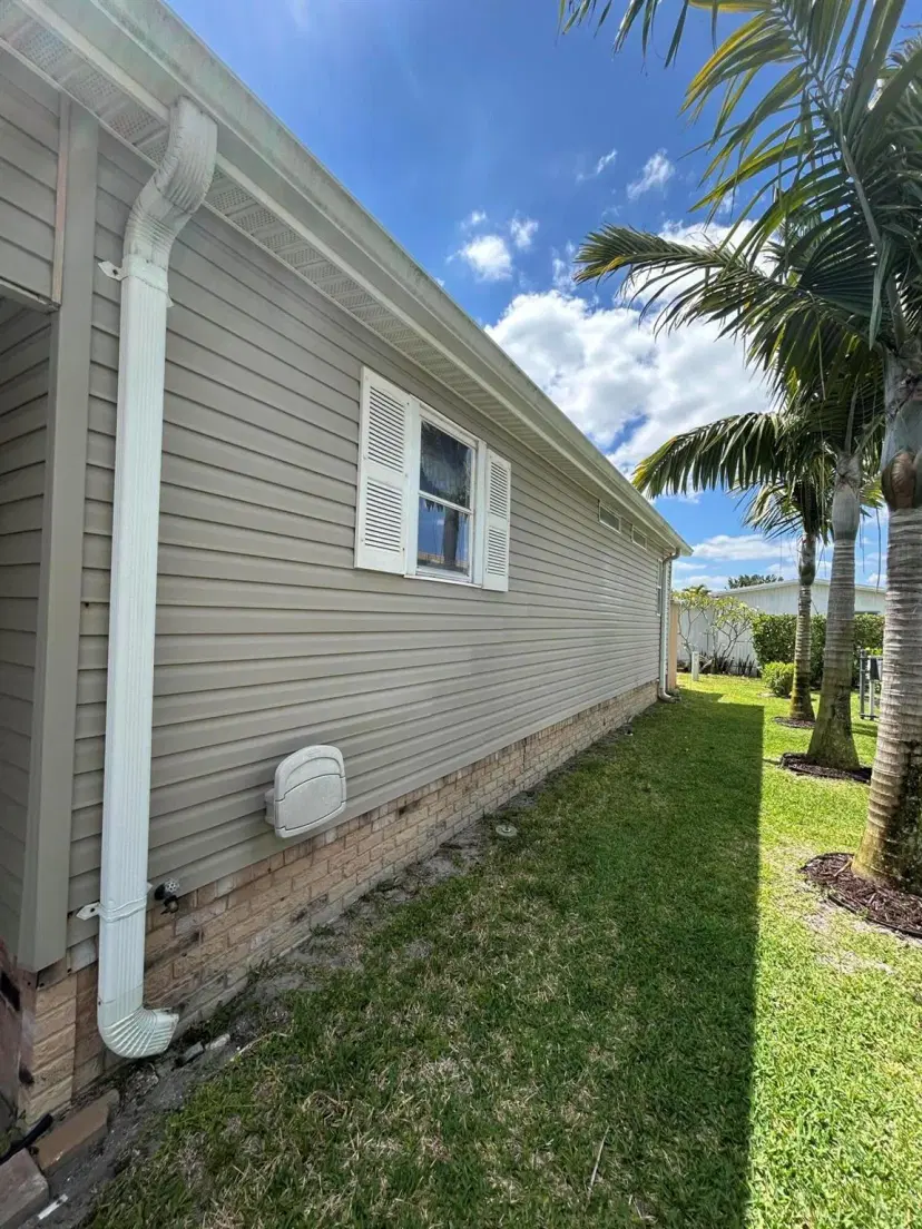 Picture of 400 N Highway A1A 47, Jupiter FL 33477