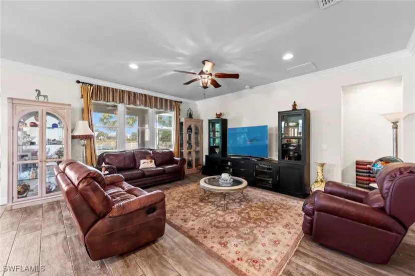 Picture of 10586 Tidewater Key Blvd, Estero FL 33928