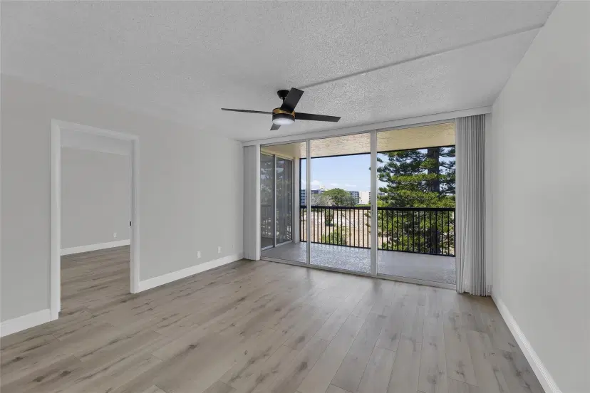 Picture of 5260 NW 2Nd Ave Ph-5, Boca Raton FL 33487