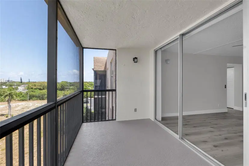 Picture of 5260 NW 2Nd Ave Ph-5, Boca Raton FL 33487