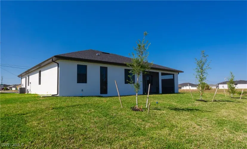 Picture of 313 NE 5Th Ter, Cape Coral FL 33909