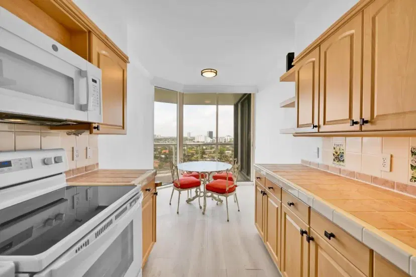 Picture of 3640 Yacht Club Dr 1501, Aventura FL 33180